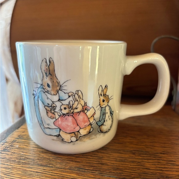 Wedgwood Peter Rabbit Cup - Picture 2 of 5